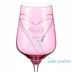Ružový pohár na víno s menom a srdcom